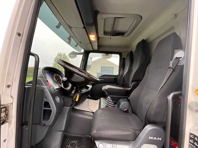 Vrachtwagen man, 2014 - afbeelding 8 van  24