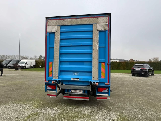 Vrachtwagen man, 2014 - afbeelding 21 van  24