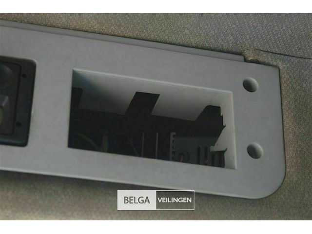 Vrachtwagen man 8.153 - afbeelding 17 van  33