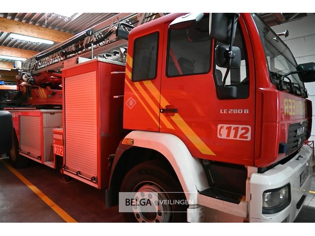 Vrachtwagen man l18 lc ladderwagen - afbeelding 11 van  18