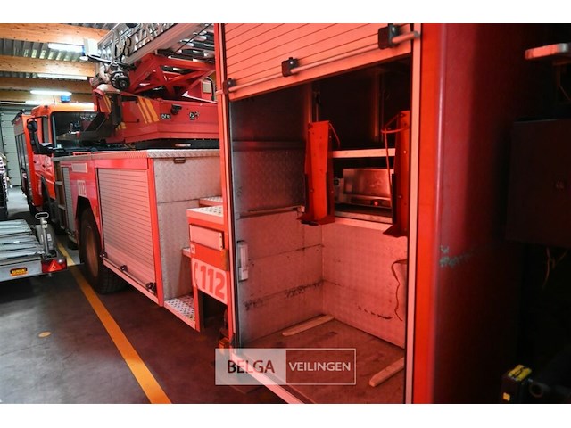 Vrachtwagen man l18 lc ladderwagen - afbeelding 12 van  18