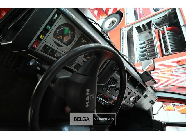 Vrachtwagen man l18 lc ladderwagen - afbeelding 18 van  18