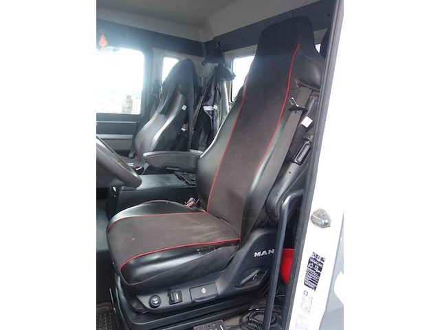 Vrachtwagen man tgs - afbeelding 17 van  21