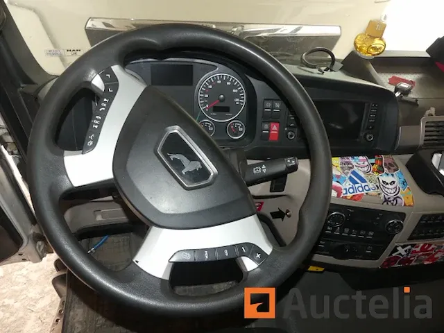 Vrachtwagen man tgx 33500 - afbeelding 11 van  48