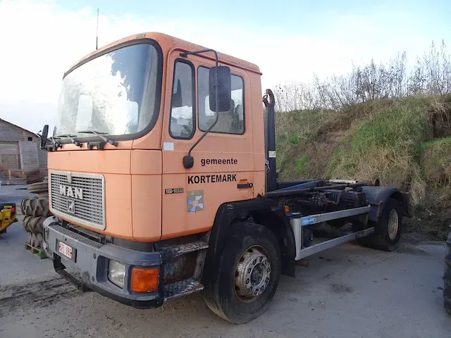 Vrachtwagen man - afbeelding 4 van  10