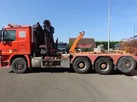 Vrachtwagen mercedes actros met autolaadkraan en containersysteem - afbeelding 10 van  18