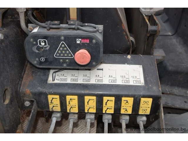 Vrachtwagen mercedes ateco, diesel, cm³ ng, kw ng, 1e inschr ng, chassisnr ng, km-stand ng, co²-uitstoot ng, euro ng, zonder boorddocumenten, keuring na - afbeelding 2 van  11