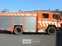 Vrachtwagen mercedes - afbeelding 5 van  33