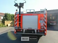 Vrachtwagen mercedes - afbeelding 21 van  33
