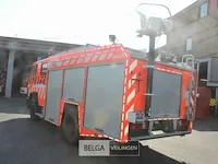 Vrachtwagen mercedes - afbeelding 22 van  33