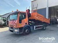 Vrachtwagen met autolaadkraan en kiepbak - afbeelding 1 van  26