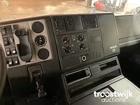 Vrachtwagen met containersysteem - afbeelding 4 van  16