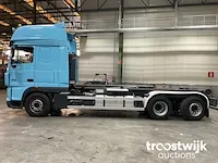 Vrachtwagen met containersysteem - afbeelding 23 van  24