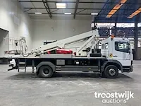 Vrachtwagen met hoogwerker - afbeelding 15 van  20