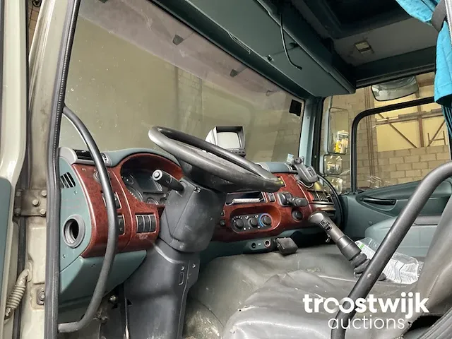 Vrachtwagen met ontstoppingsinstallatie - afbeelding 4 van  19