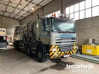 Vrachtwagen met ontstoppingsinstallatie - afbeelding 1 van  19