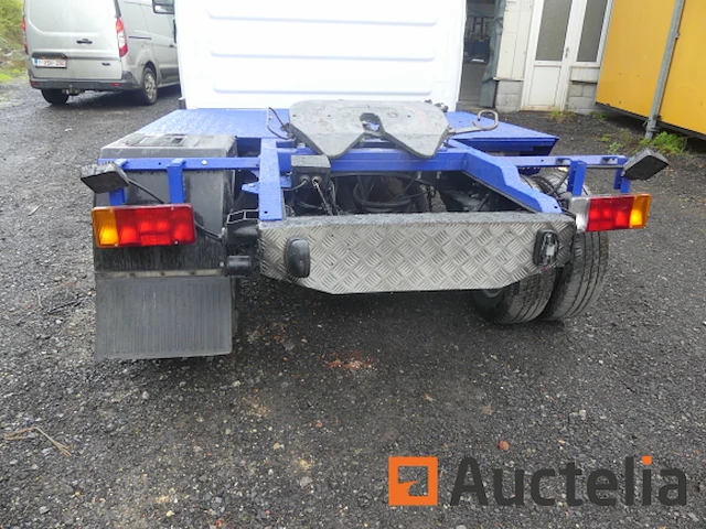 Vrachtwagen om aanhanger iveco 40c17t te trekken - afbeelding 14 van  31