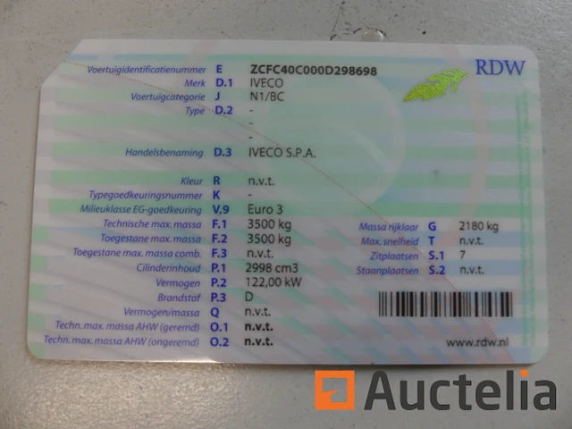 Vrachtwagen om aanhanger iveco 40c17t te trekken - afbeelding 18 van  31
