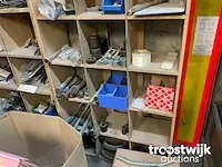 Vrachtwagen onderdelen - afbeelding 3 van  6