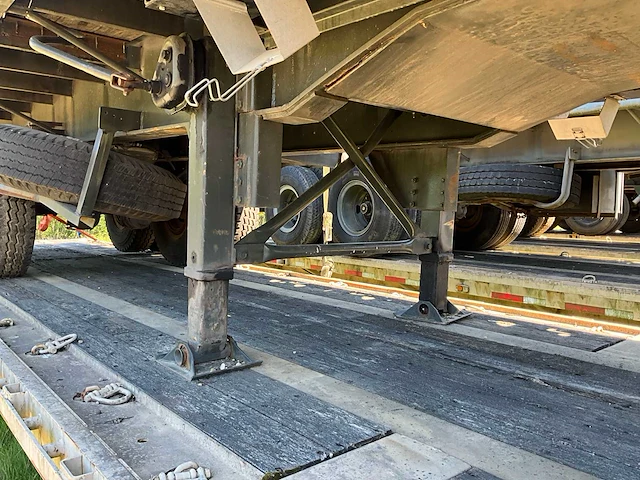 Vrachtwagen opleggers (2x) - afbeelding 13 van  23