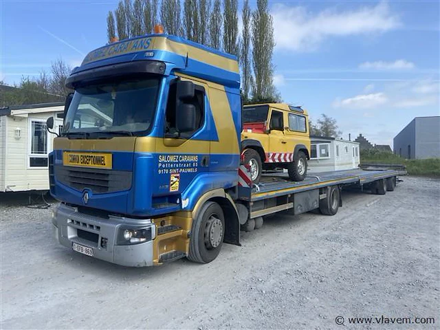 Vrachtwagen renault - afbeelding 1 van  15