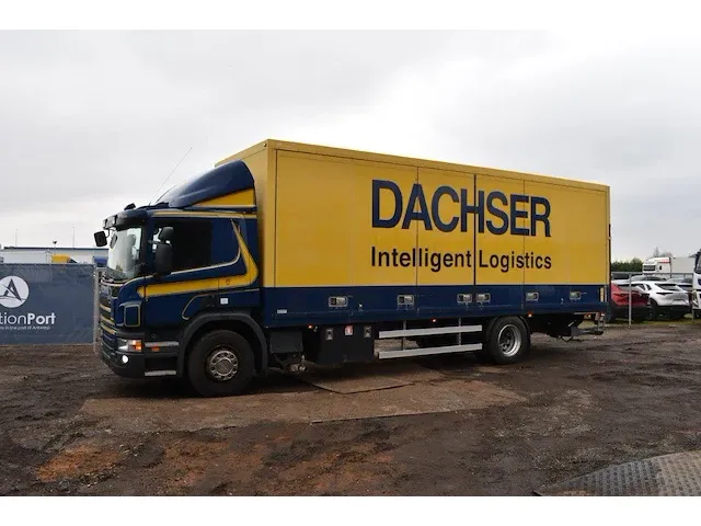 Vrachtwagen scania p320 diesel - afbeelding 1 van  1