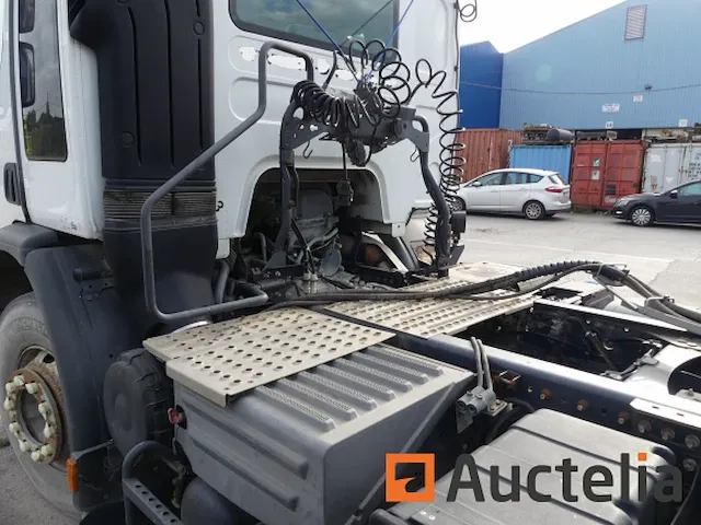 Vrachtwagen tractor renault 370 dxi (te herstellen) - afbeelding 3 van  33