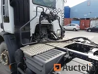 Vrachtwagen tractor renault 370 dxi (te herstellen) - afbeelding 3 van  33