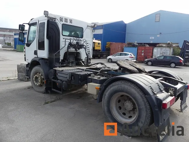 Vrachtwagen tractor renault 370 dxi (te herstellen) - afbeelding 31 van  33
