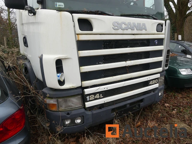 Vrachtwagen tractor scania 4x2 - afbeelding 22 van  24