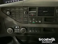 Vrachtwagen trekker - afbeelding 4 van  22