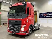 Vrachtwagen trekker - afbeelding 1 van  22