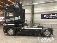 Vrachtwagen trekker - afbeelding 16 van  17