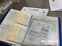 Vrachtwagen trekker - afbeelding 17 van  24
