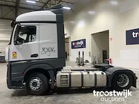 Vrachtwagen trekker - afbeelding 20 van  21