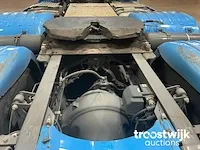 Vrachtwagen trekker - afbeelding 2 van  18
