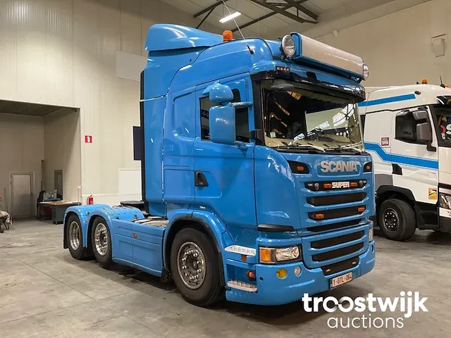 Vrachtwagen trekker - afbeelding 12 van  18