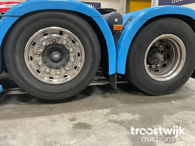 Vrachtwagen trekker - afbeelding 17 van  18