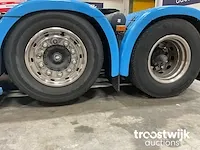Vrachtwagen trekker - afbeelding 17 van  18