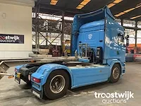 Vrachtwagen trekker - afbeelding 11 van  15