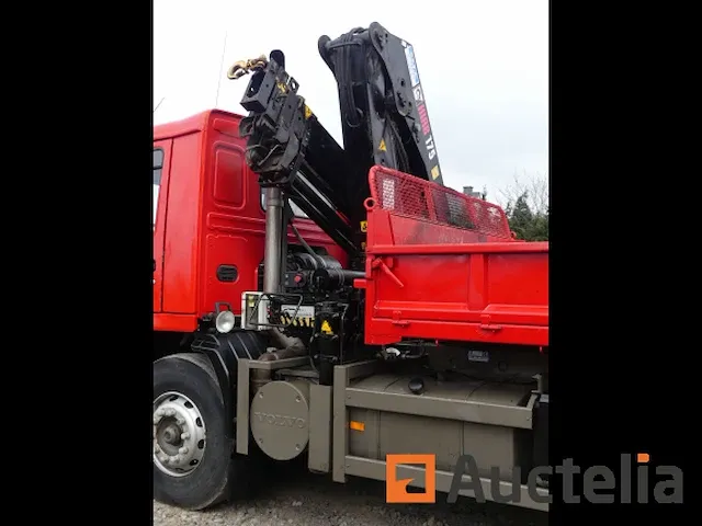 Vrachtwagen volvo fl 7 19r kipper + hulp hijskraan (1998-91.717 km) - afbeelding 17 van  40