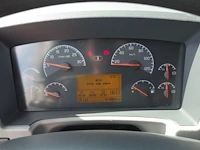 Vrachtwagen volvo - afbeelding 13 van  36