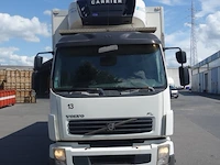 Vrachtwagen volvo - afbeelding 23 van  36