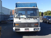 Vrachtwagen volvo - afbeelding 5 van  11