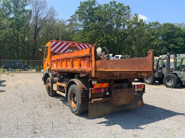 Vrachtwagen - afbeelding 2 van  43