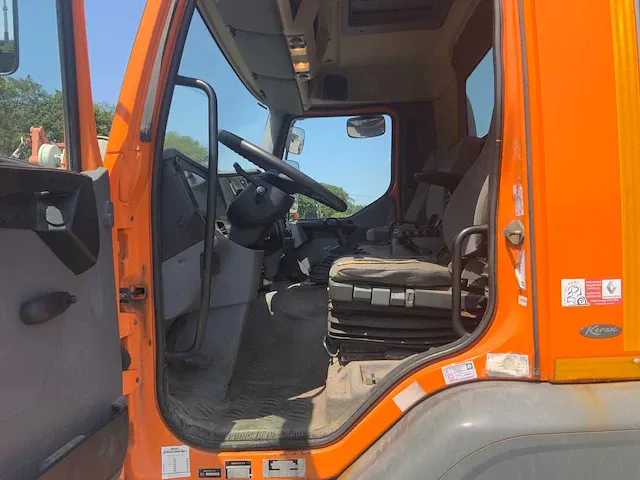 Vrachtwagen - afbeelding 11 van  43