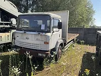 Vrachtwagen - afbeelding 1 van  13
