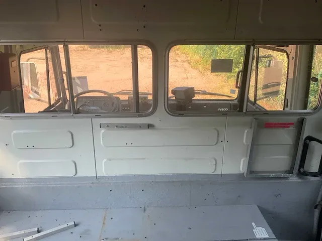 Vrachtwagen - afbeelding 8 van  25