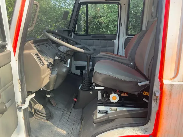 Vrachtwagen - afbeelding 10 van  25