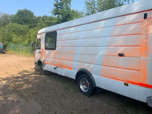 Vrachtwagen - afbeelding 23 van  25